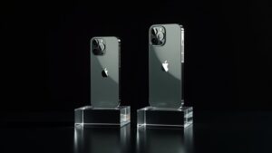 iphone 13 versus pro comparison