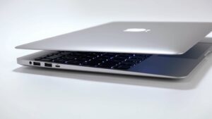 macbook pro touchpad features
